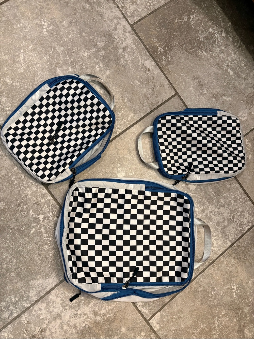 Packing cubes